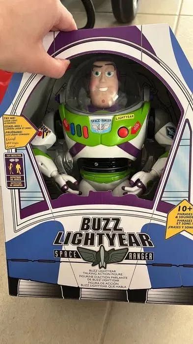 Бъз Светлинна година/ BUZZ