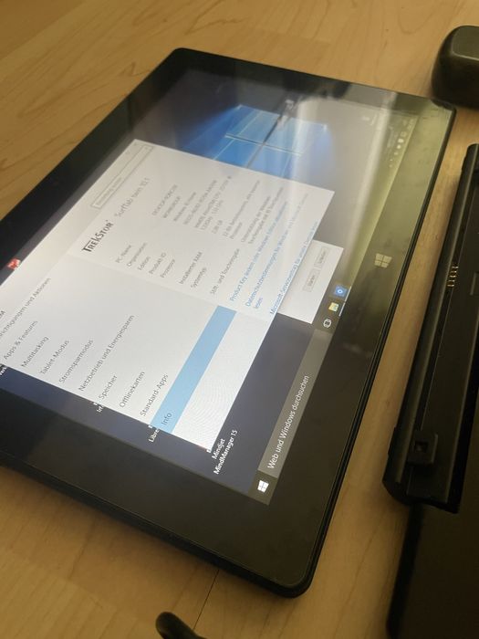 Таблет / Лаптоп Trekstor W2 32GB Windows 10 / HDMI / Bluetooth