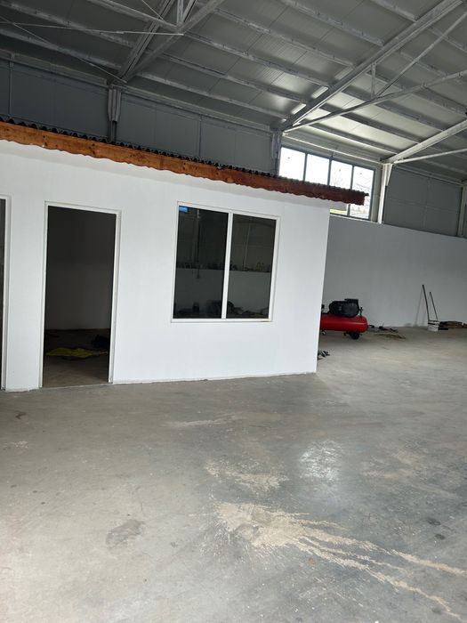 Дава се под наем Промишлена сграда в Кърджали, Промишлена зона - А - 615 кв.м за 1912.5 € - Снимка #4