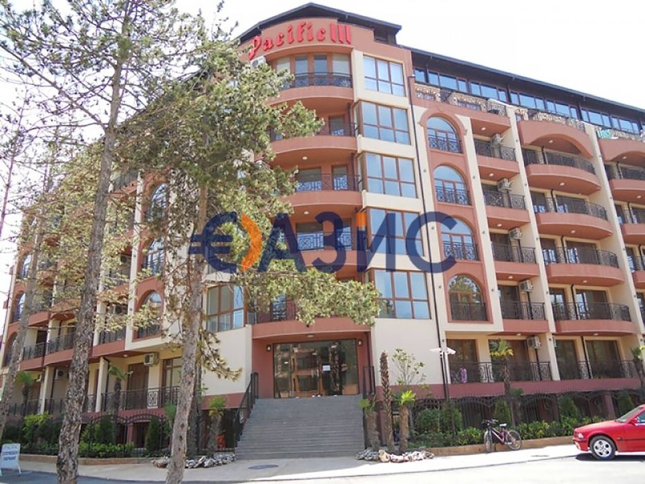 Продава се Двустаен апартамент в к.к. Слънчев бряг - 60 кв.м за 1205 €/кв.м - Снимка #13