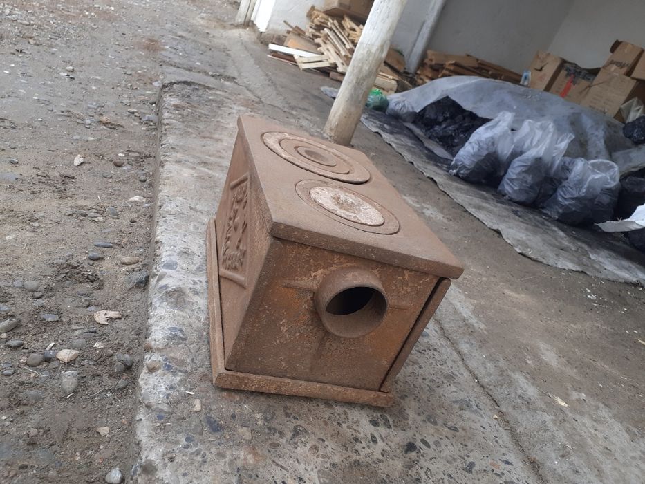 Чугунны разборный печь