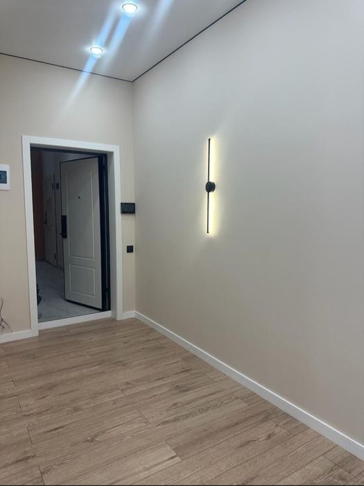 Клею обои! Качественно!