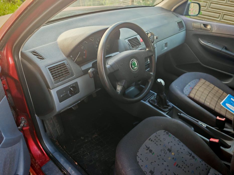 SKODA Fabia 2002 — imagine 4