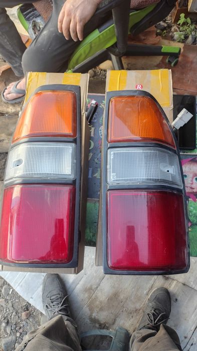 Toyota Сюрф 185, Прадо 78,95.
