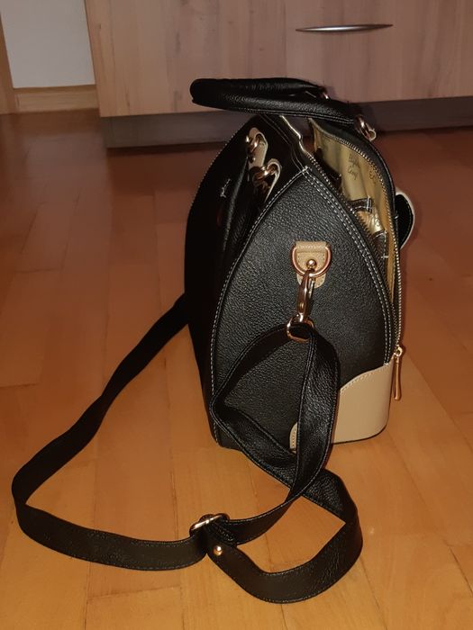 Стилна дамска чанта