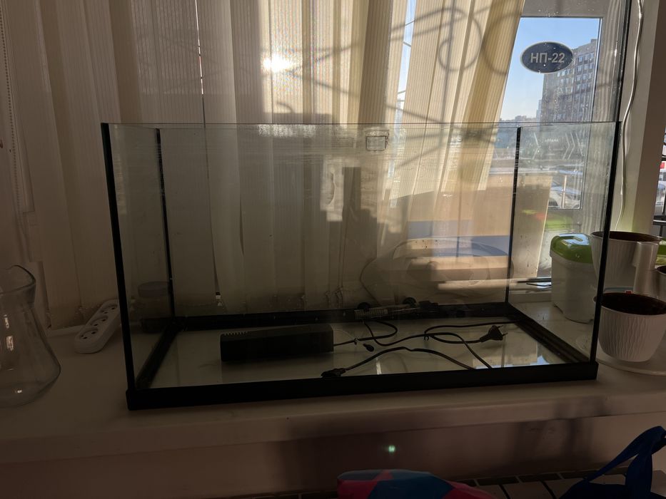 Продам аквариум недорого