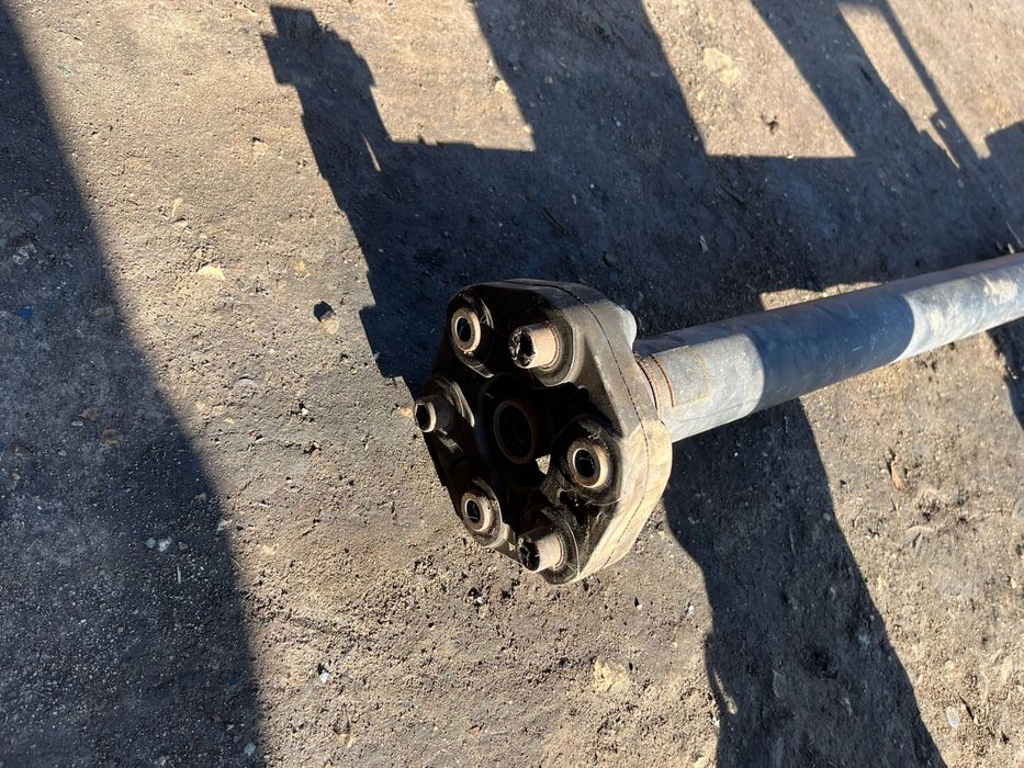 Кардан за Mercedes C-Class W205 само на задно