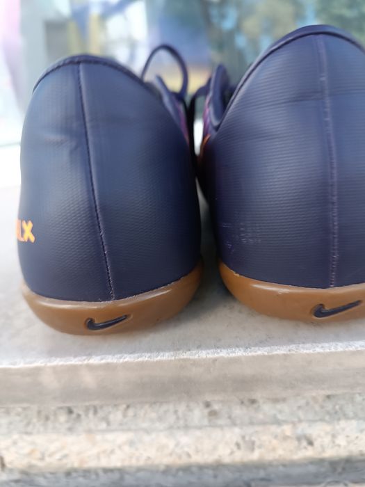 Кожени маратонки Nike