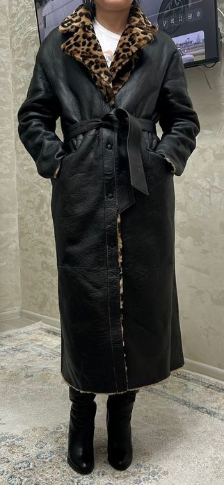 Продам шубу новую