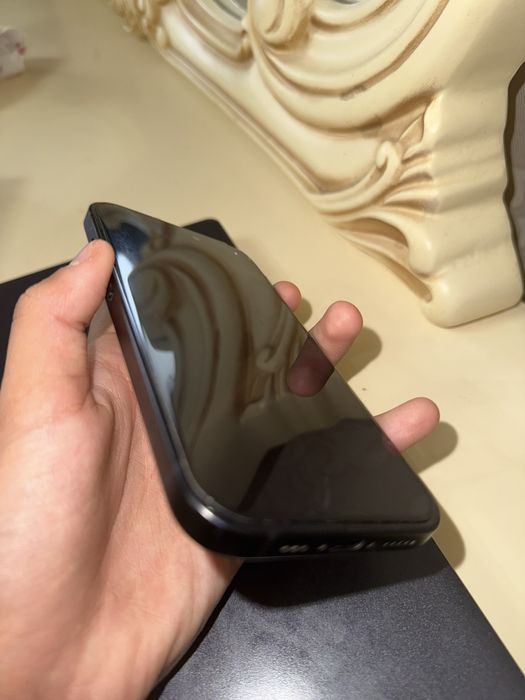 Айфон 15,без ремонта