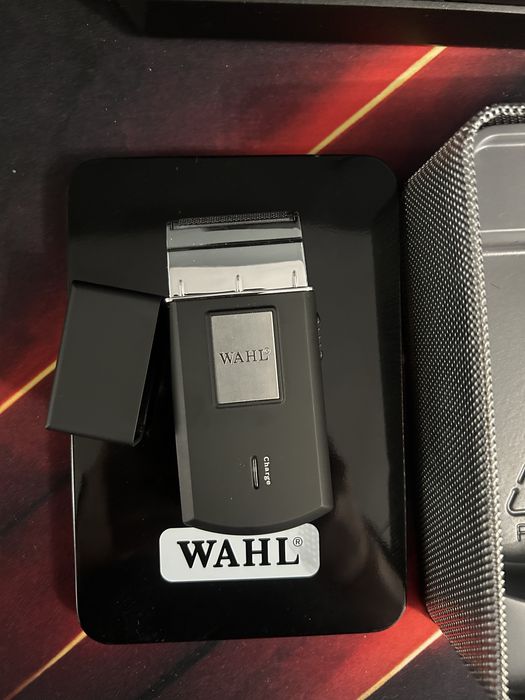 Професионален Шейвър Walh с подарък приставка и гребен