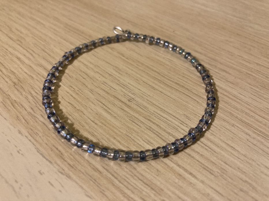 3  ръчно направени гривнички