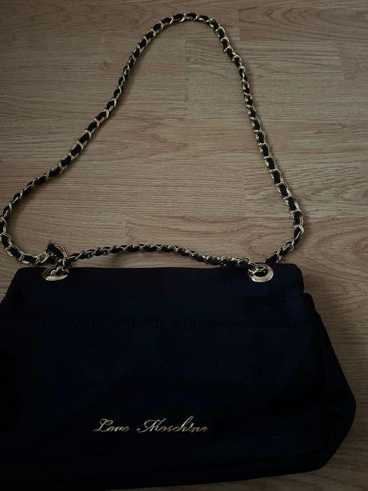 Дамски чанти Love Moschino