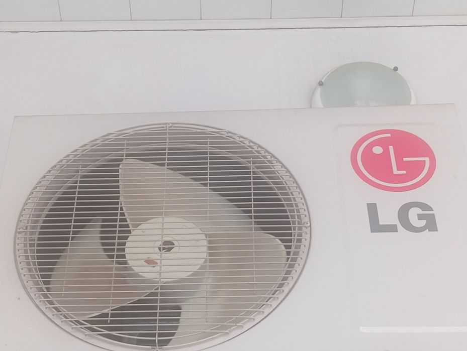LG Кондиционер сотилади