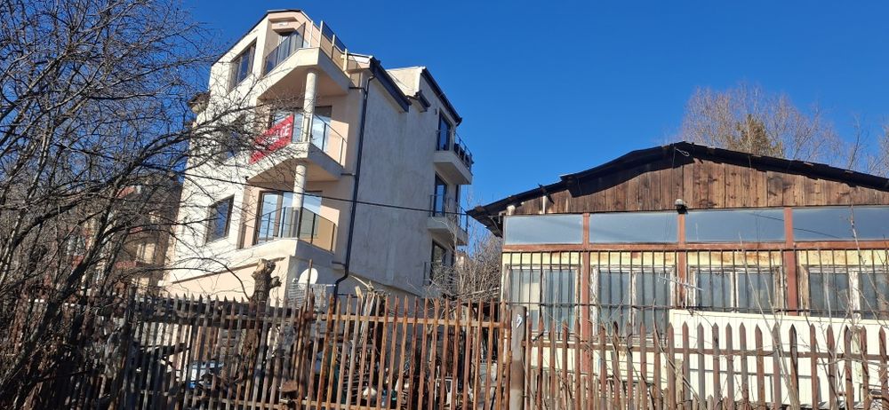 Продава се Къща в София, Горна баня - 450 кв.м за 3312 €/кв.м - Снимка #5