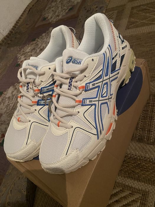 Кроссовки Asics GelKhana 8