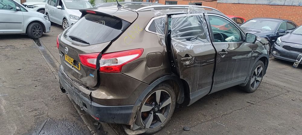 Dezmembrez Nissan Qashqai (2) [Fabr 2013-2017]