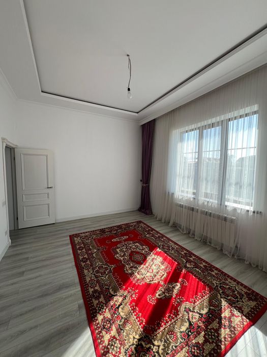 Дом за музеем!!!