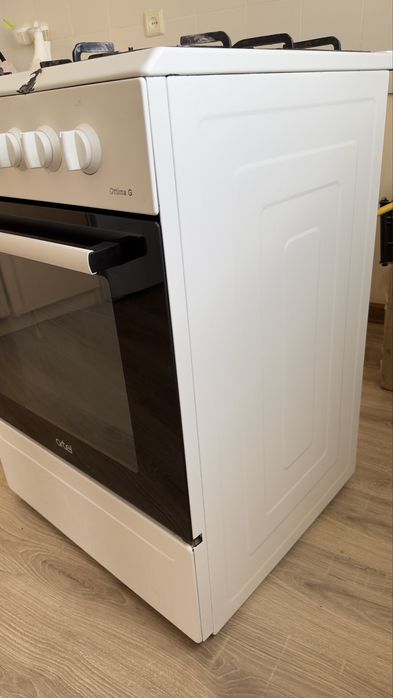 Gaz plita, holati yaxshi