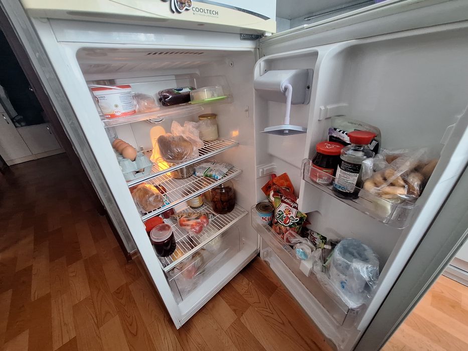 Холодильник Samsung