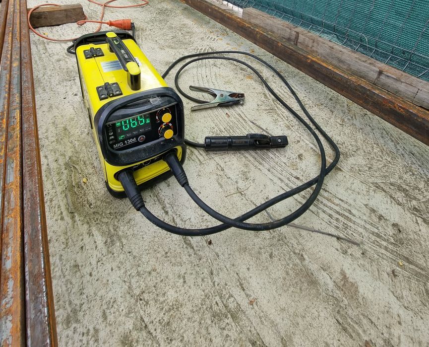 Aparat sudura MIG 130d INTENSIV fara gaz + sarma flux 0.8mm 1kg