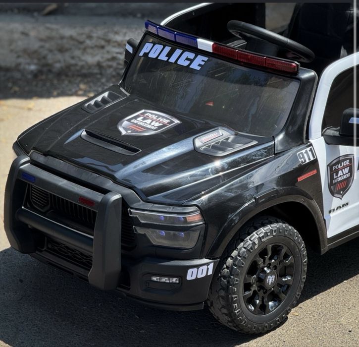 Машина детская  police