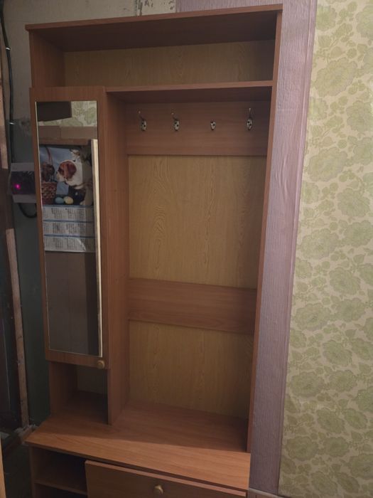 Продам прихожую в хорошем состоянии