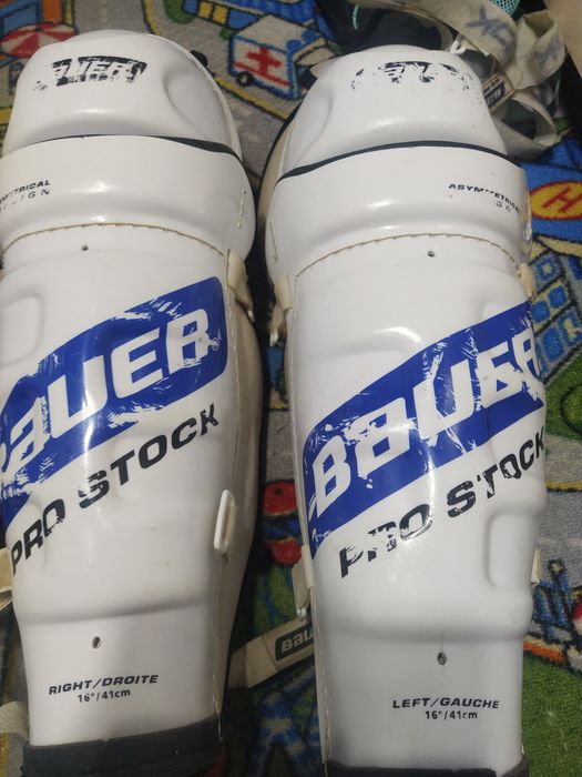 Продам краги и щитки хоккейные