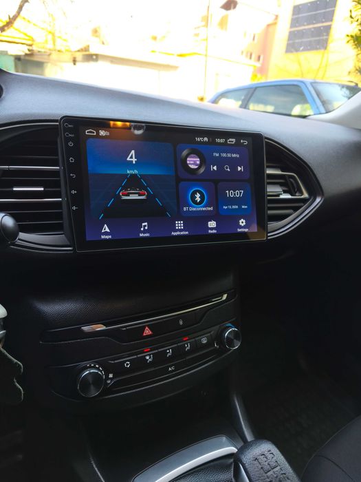 Автомобил Пежо 308 1.6 HDI