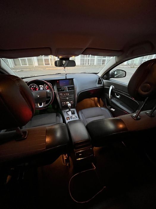 Renault Latitude