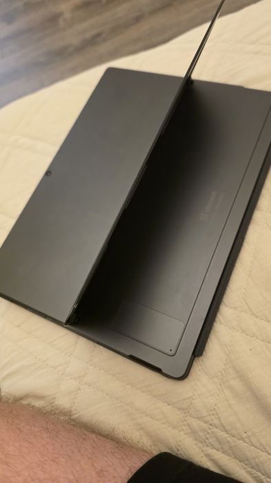 Microsoft Surface Pro 8  i5/16 gb/256gb
