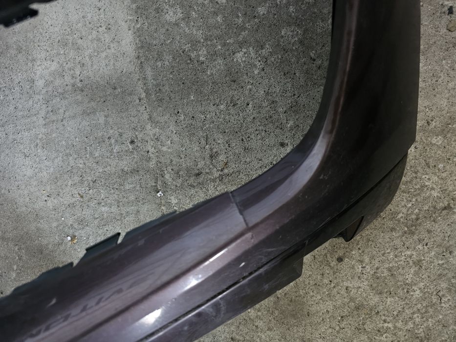 Bara fata Maserati Levante 2016-2020 cod 670040752