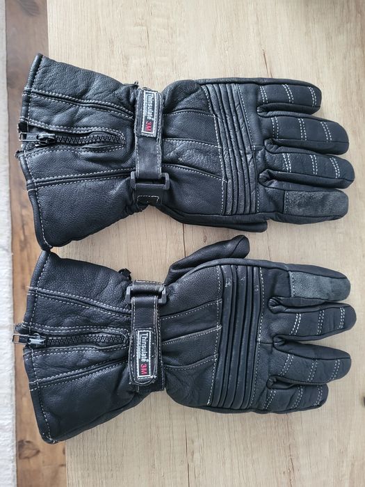 Manusi de piele naturala