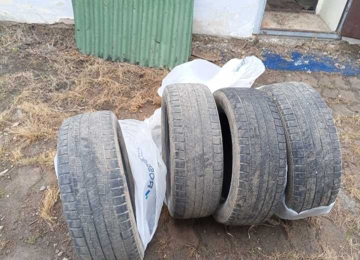 Продам шины всесезонные
