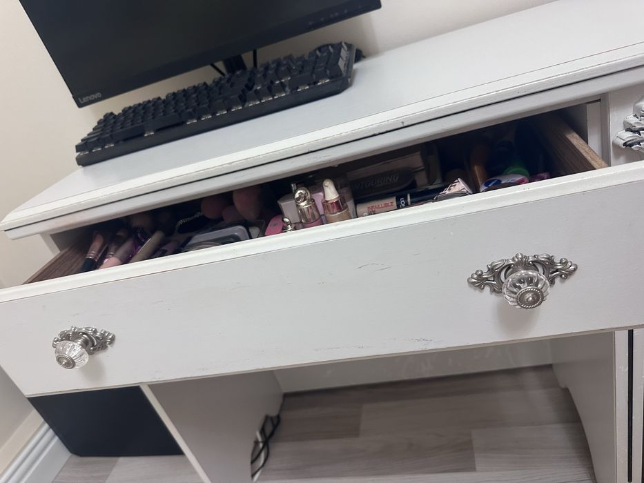 Birou de depozitare