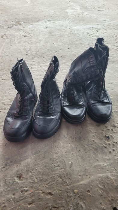 2 берцы по 10000тг