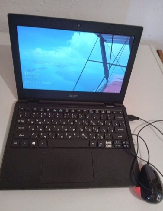 Продам Ноутбук Хорошем состоянии