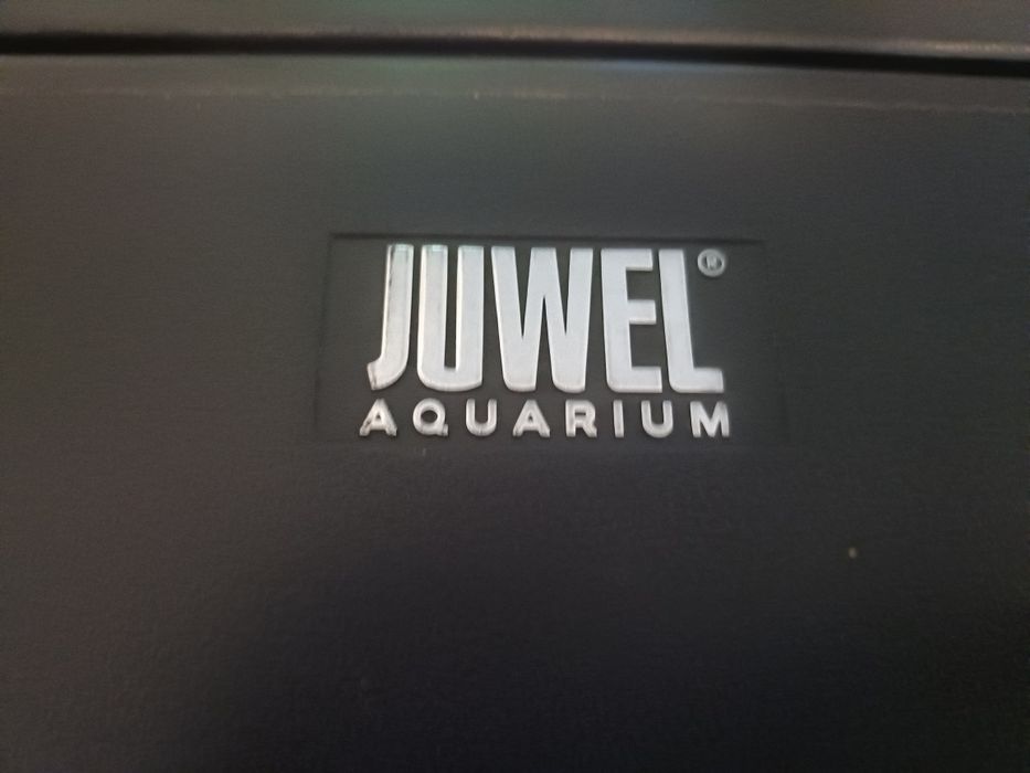 Acvariu Juwel 50 l și dulap suport