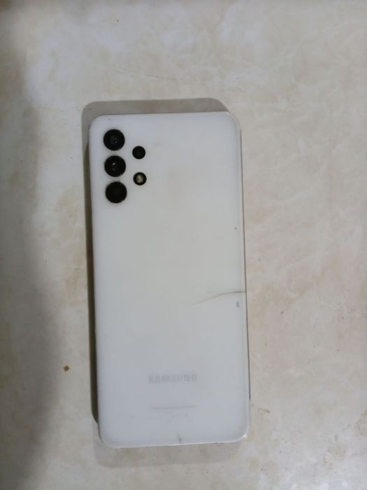 Samsung A32 128xotiralik sotiladi