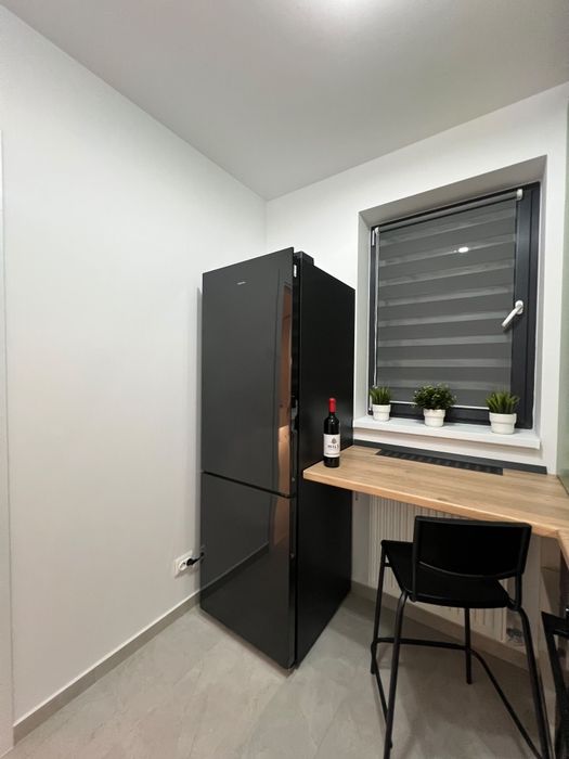 Garsoniera premium hils brauner