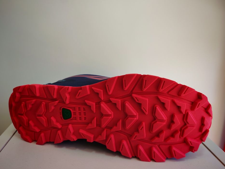 Дамски качествени маратонки Karrimor Tempo и Verge