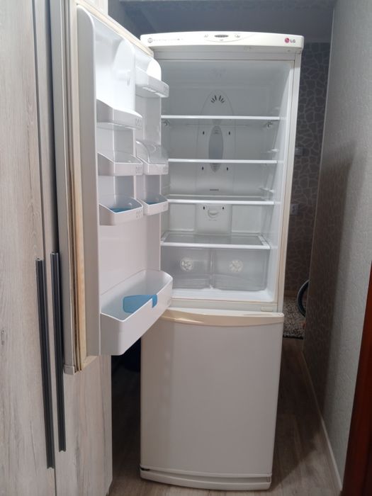 Продам Холодиильник б/у