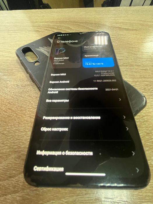 Sell Xiaomi mi 9 se (2019) Субфлагман) 128/6