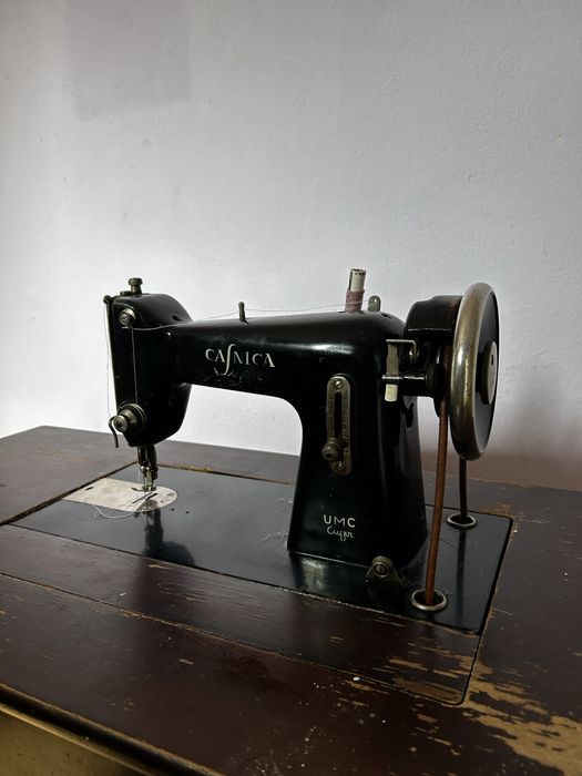 Masina de cusut Casnica Super Cugir