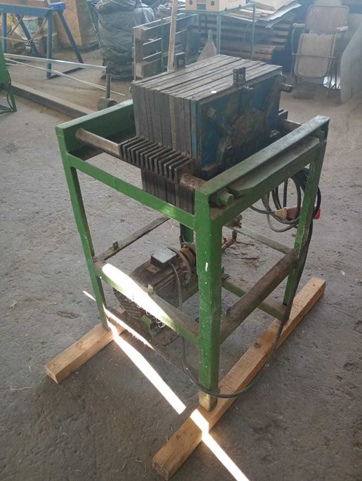 Prese ulei la rece tip Stimel cu 2 capete si filtru de ulei