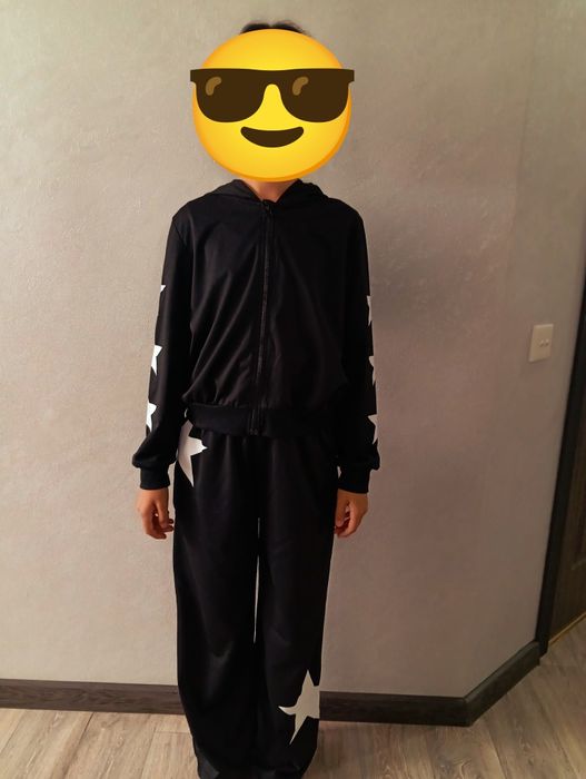 Детский спортивный костюм на девочку