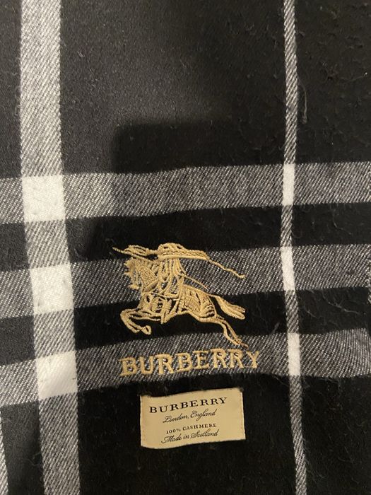 Fular burberry negru
