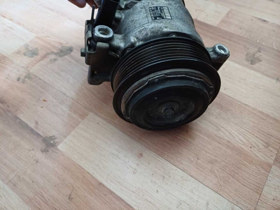 Компресор климатик w205 1.6 d