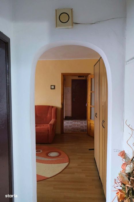 Apartament 2 camere de vanzare
