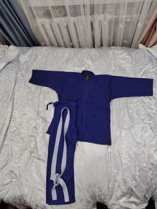 Продам кимано в хорошем состоянии